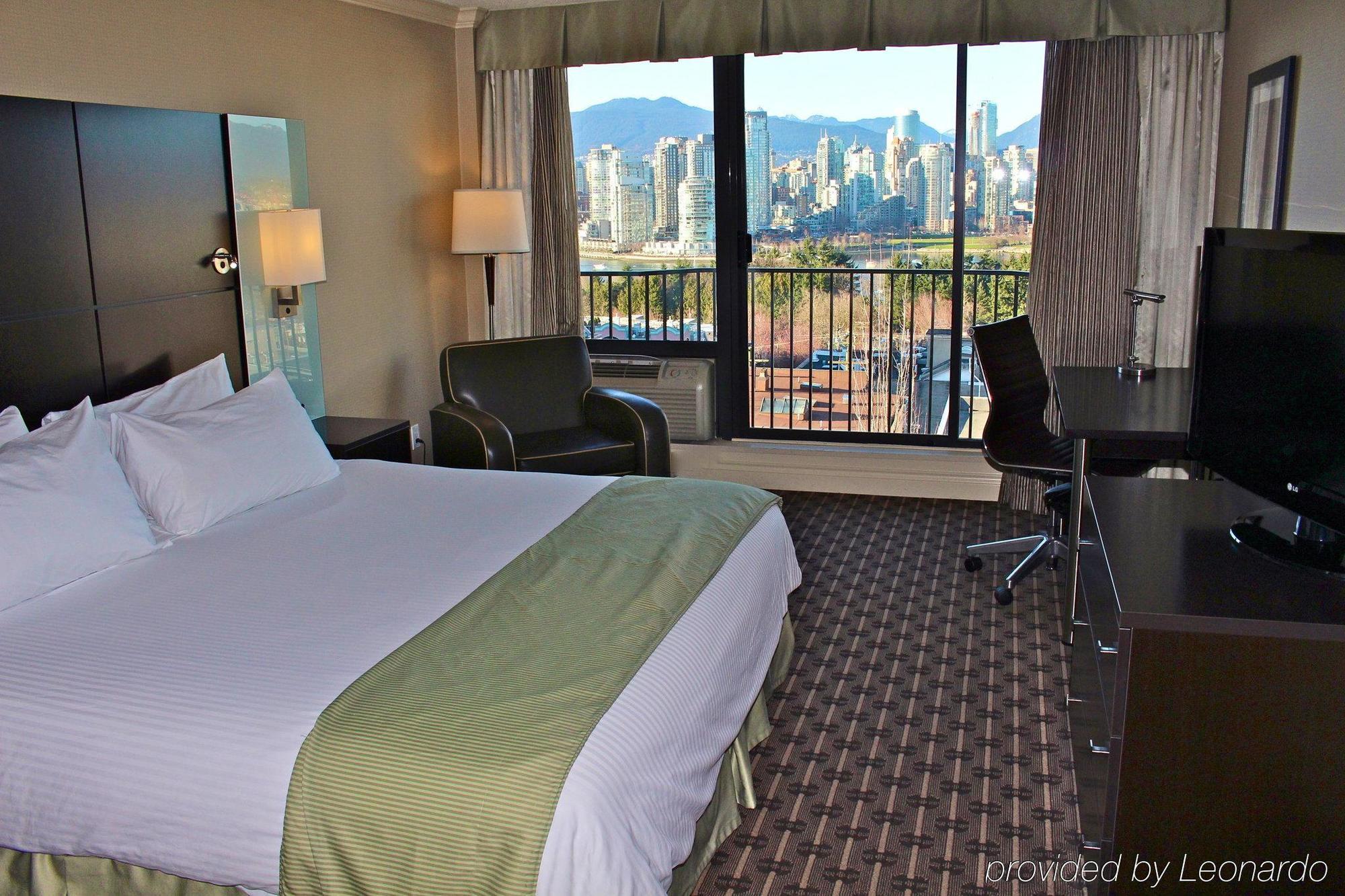 Park Inn & Suites By Radisson 溫哥華 外观 照片