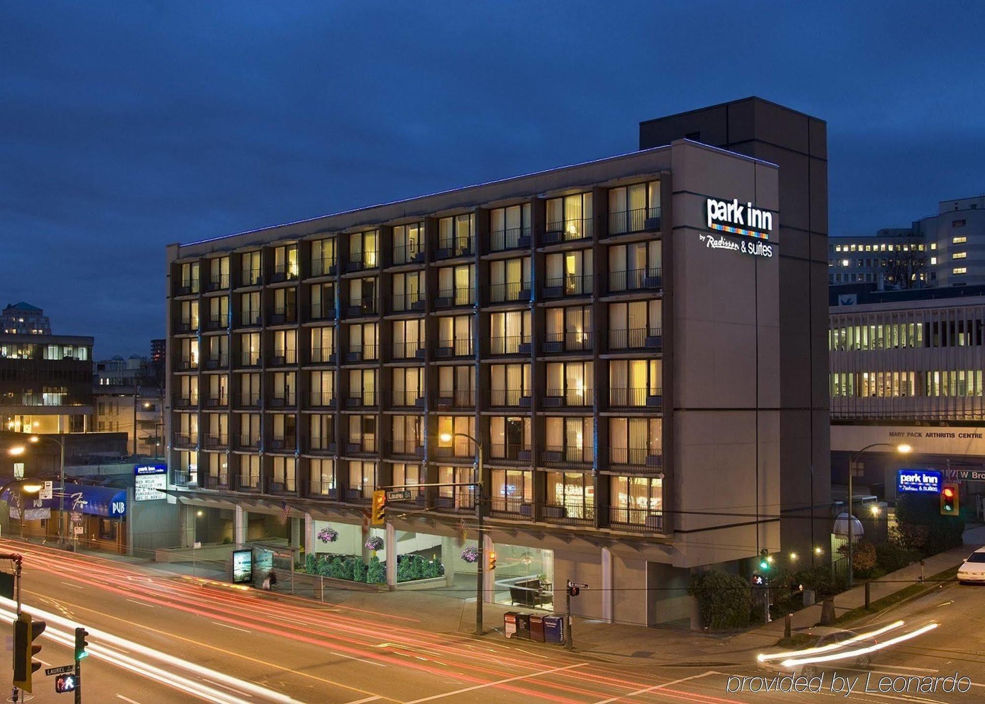 Park Inn & Suites By Radisson 溫哥華 外观 照片