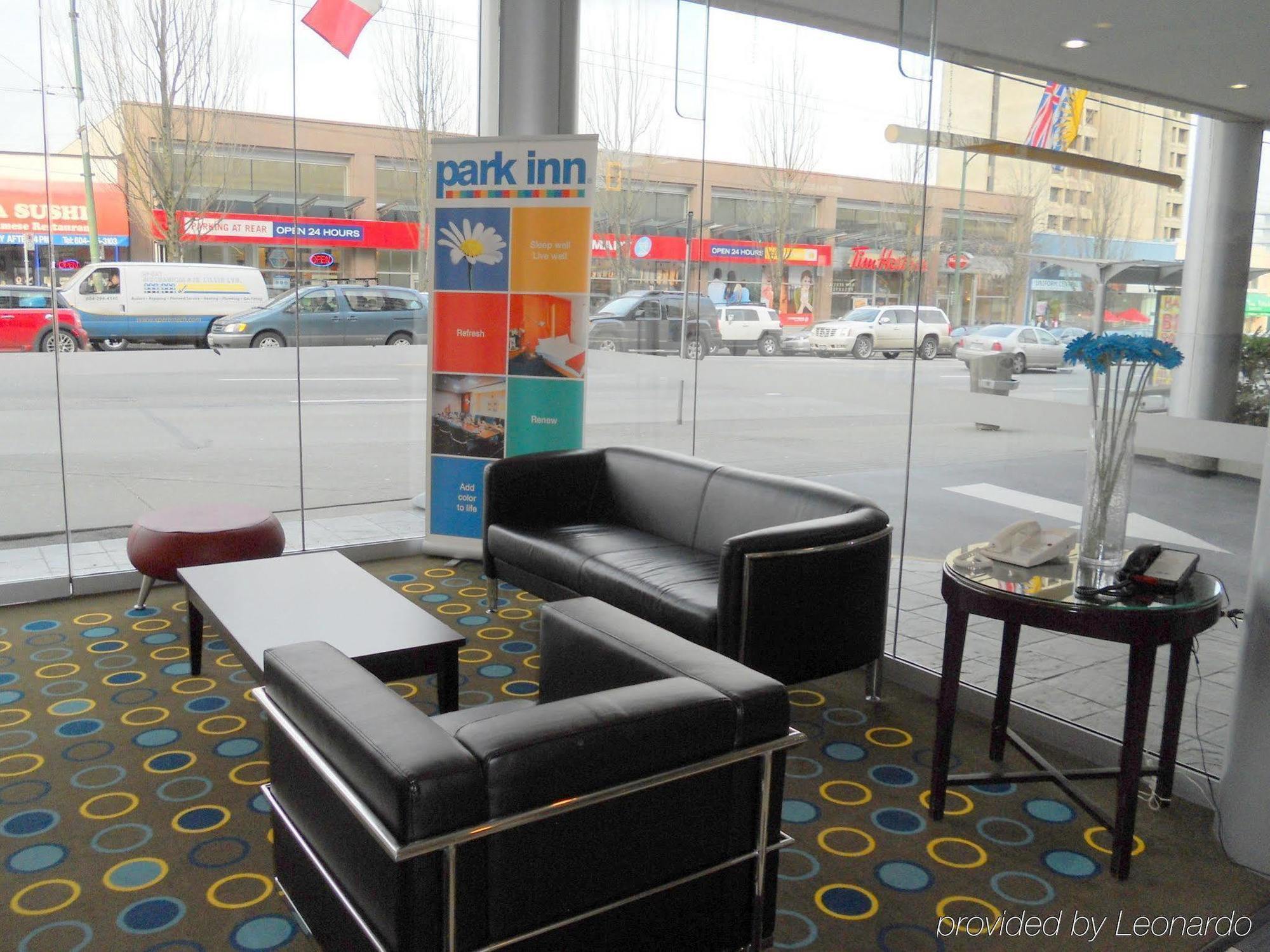 Park Inn & Suites By Radisson 溫哥華 外观 照片